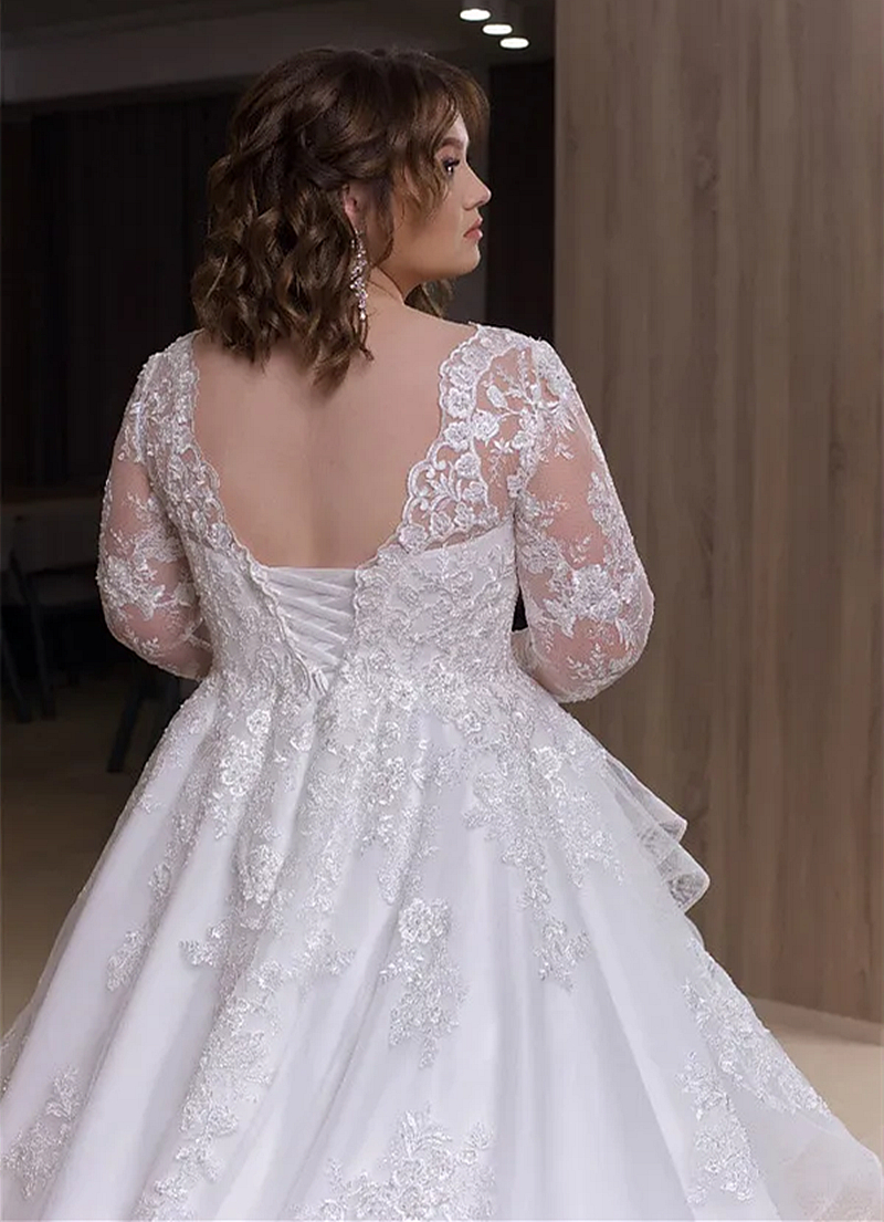 V Neck Plus Size White Wedding Dress Long Sleeves A Line Tulle Bridal Gowns Ruched Tiers Lace Appliques Lace-Up Backless Vestido De Novia Robe Mariage