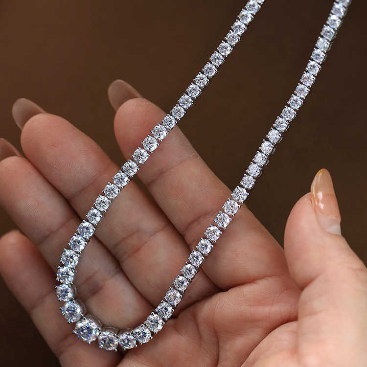 Aaa Gems White Gold Vermeil Graduated Size 3.5mm Vvs Moissanite Diamond Tennis Chain Necklace for Women