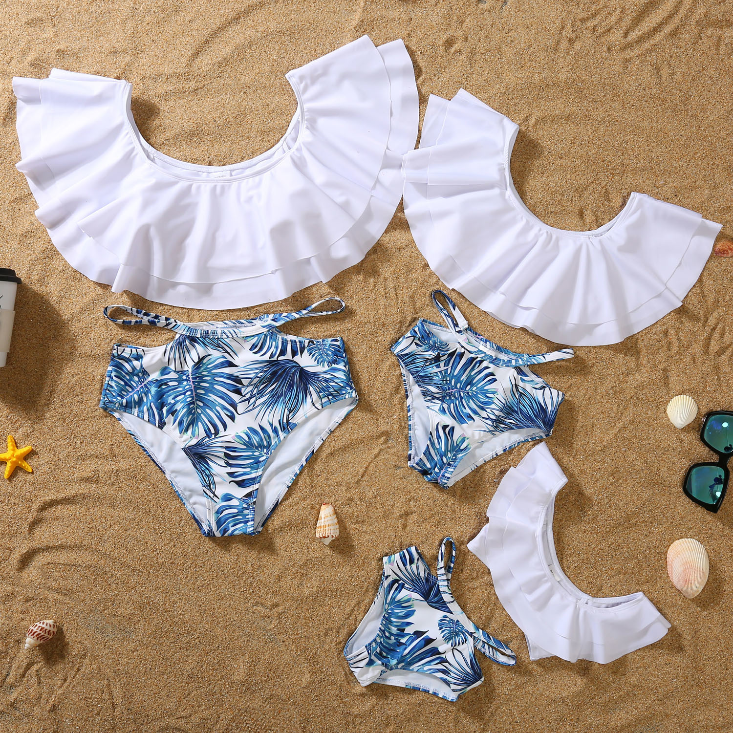 Family Matching Outfits Summer Swimsuit Swimwear Two Pieces Bikini Set est Printed Ruffles Bathing Suits Look Sets 230512