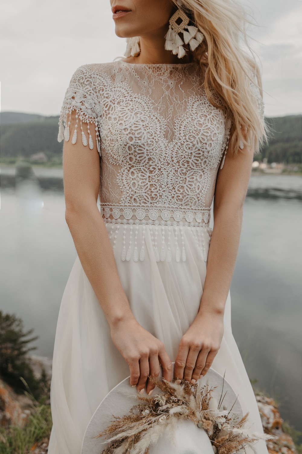 Bohemian Beach Wedding Dress Short Sleeves Lace Appliques A Line Tulle Bridal Gowns Sexy Open Back Long Summer Robe De Mariage 2023