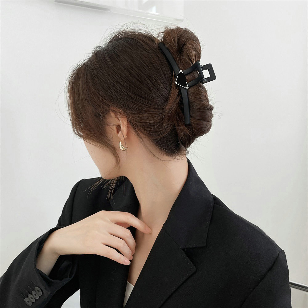 Womens Designer Clips For Ladies Girls Brand Large Geometric Hairpin Crab Claw Clip Hair Accessories Free shipping