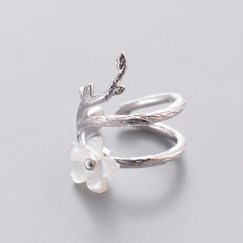Ear Cuff Thaya White Cherry Blossom 925 Silver Clip Earrings Floral Cuff Earrings Non Perforated Suitable for Elegant and Exquisite Women 230512