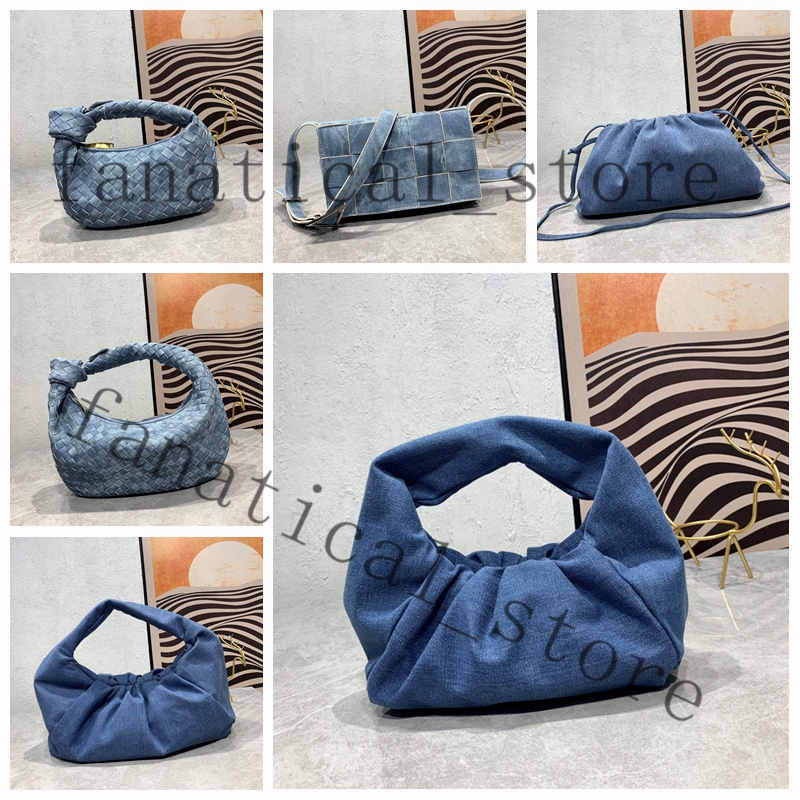 7A designer jodie bag Woven the shoulder pouch Ladies handbag Woven denim Fashion cloud bag Luxury crossbody bags new 2023, #9918 size:22x12x7cm
7A designer jodie bag Woven the shoulder pouch Ladies handbag Woven denim Fashion cloud bag Luxury crossbody bags new 2023, #9918 size:22x12x7cm