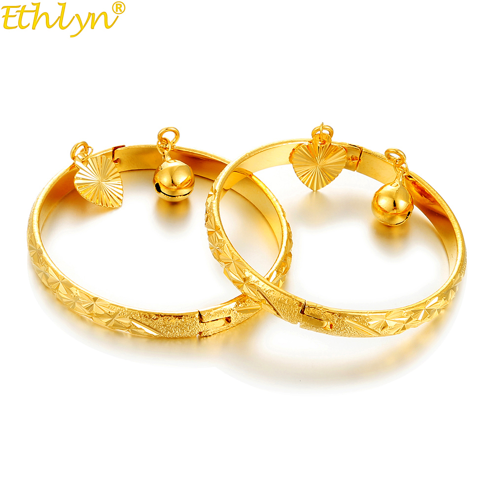Bangle Ethlyn 2pcs/lot Gold Color Bangle for Girls/Baby/Kids Charm Gypsophila Bracelet Bells Heart Jewelry Child Christmas Gifts B132 230515