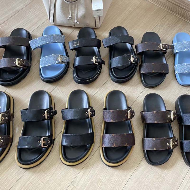 Designer Slide Slippers Sandals Flat Summer luxury Slides For Women Rubber Leather Loafers Ladies Fashion Sliders Sandal, #9
Designer Slide Slippers Sandals Flat Summer luxury Slides For Women Rubber Leather Loafers Ladies Fashion Sliders Sandal, #9