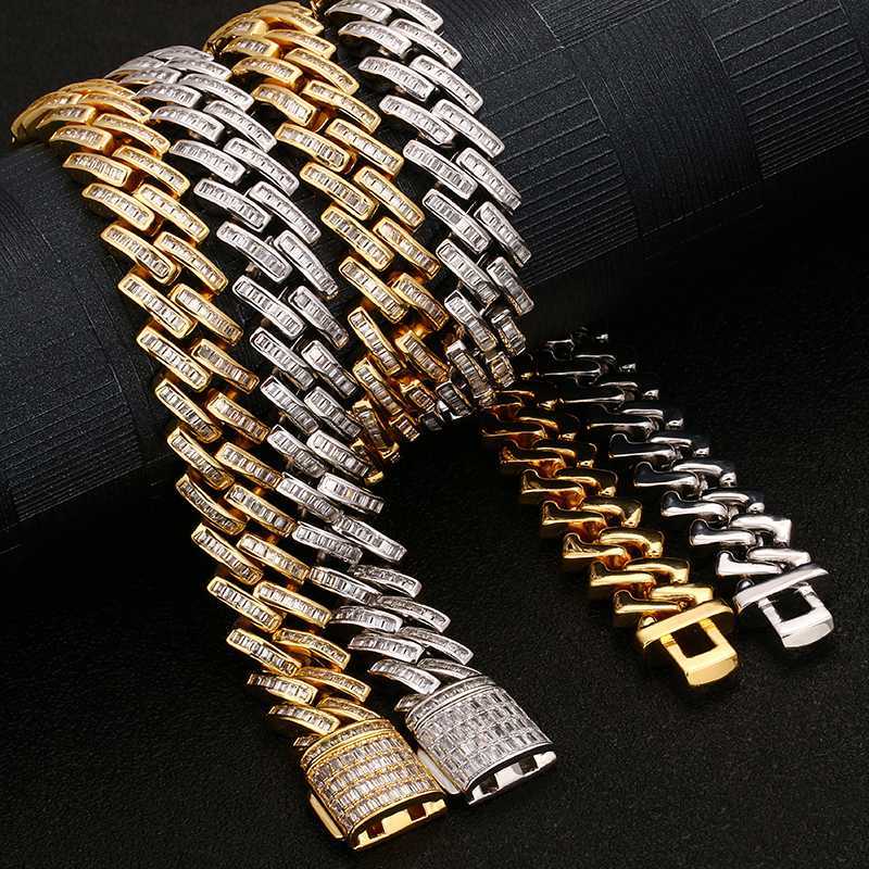Hip Hop Iced Out Necklace Sterling Silver 925 Baguette Moissanite Diamond Cuban Link Chain 
Hip Hop Iced Out Necklace Sterling Silver 925 Baguette Moissanite Diamond Cuban Link Chain