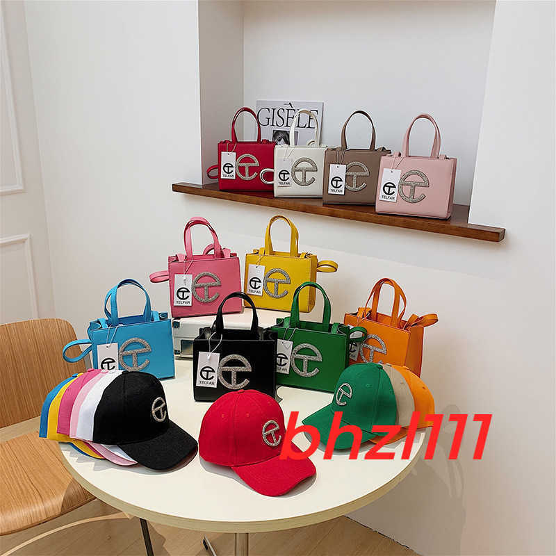 Top Quality TELFAR BAG spring new diamond inlaid small square bag Telfars station Single Shoulder Messenger portable set women's bag, Meihong bag
Top Quality TELFAR BAG spring new diamond inlaid small square bag Telfars station Single Shoulder Messenger portable set women's bag, Meihong bag