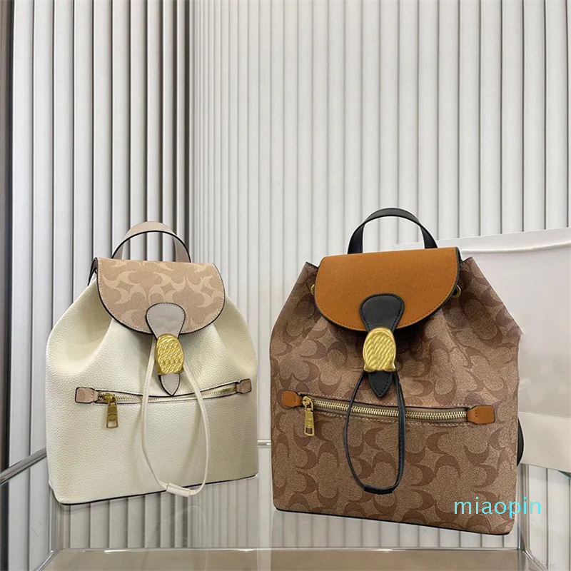 2023-Designers Backpack Luxury Womens men Leather School Bags New Large Capacity Bag Simple Travel Backpacks Purse Handbag, Brown
2023-Designers Backpack Luxury Womens men Leather School Bags New Large Capacity Bag Simple Travel Backpacks Purse Handbag, Brown