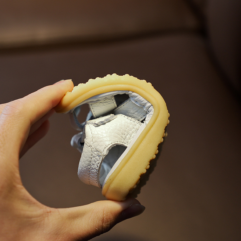 Sandals Summer Baby Boys Sandals Infant Anti-collision Girls Toddler Shoes Soft Bottom Leather Kids Children Beach Sandals 230515