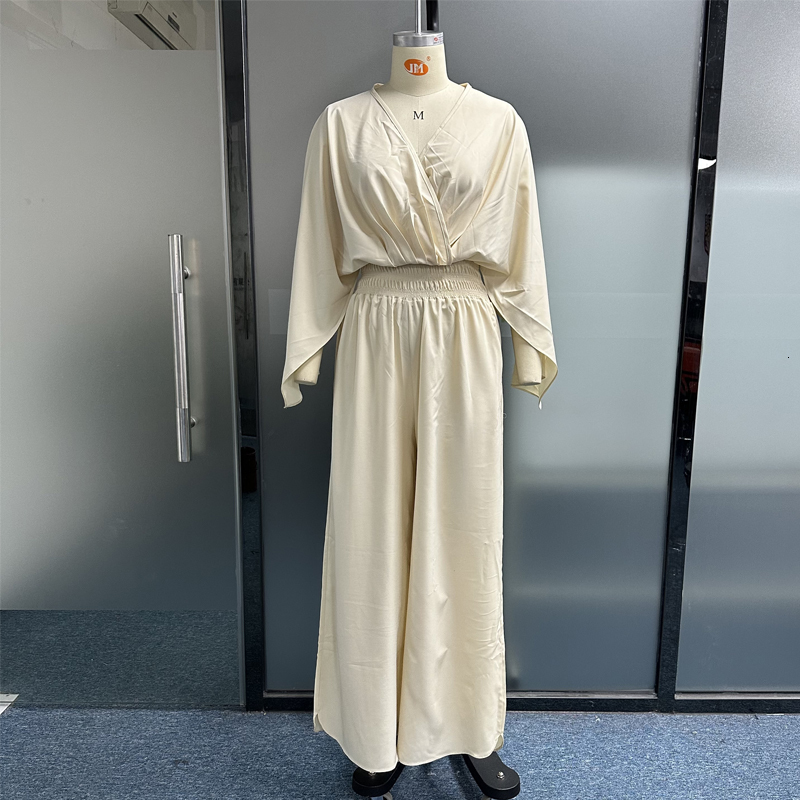 Women's Two Piece Pants LIYONG Women Jumpsuit Sexy V Neck Solid Color Bat Long Sleeve Nipped Waist Loose Wide Legs Casual Pants Romper High Stree