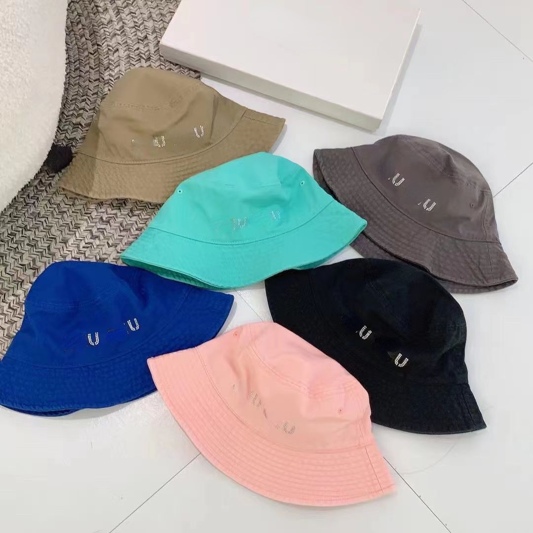 Hot drill letter fisherman's hat OP04 female summer tide brand all-match sunscreen shading sun hat
Hot drill letter fisherman's hat OP04 female summer tide brand all-match sunscreen shading sun hat
