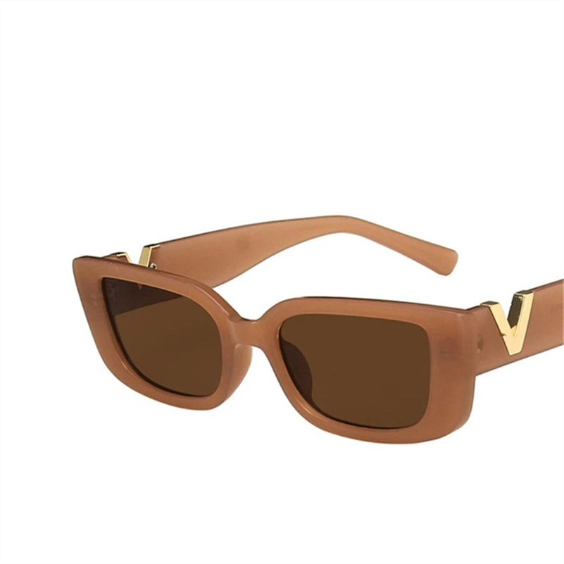Retro Rectangle Sunglasses Women Brand Designer Vintage Small Frame Sun Glasses Ladies Classic Black Square Oculos De Sol A14 KEYI
Retro Rectangle Sunglasses Women Brand Designer Vintage Small Frame Sun Glasses Ladies Classic Black Square Oculos De Sol A14 KEYI