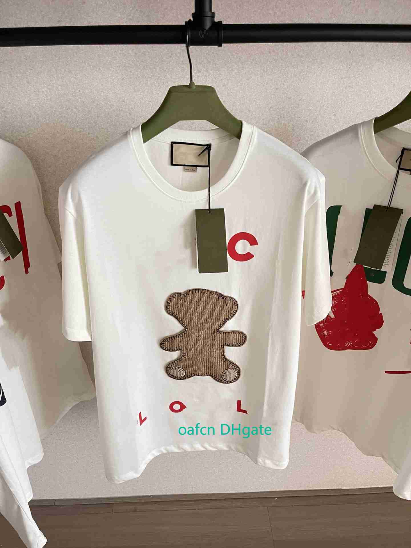 23SS 5A Designer Men's T-shirt Brand 1 1 Original Embroidery Letter Short Sleeve Shirt Letter Logo Printed Panel European ins Casual Top, White
23SS 5A Designer Men's T-shirt Brand 1 1 Original Embroidery Letter Short Sleeve Shirt Letter Logo Printed Panel European ins Casual Top, White