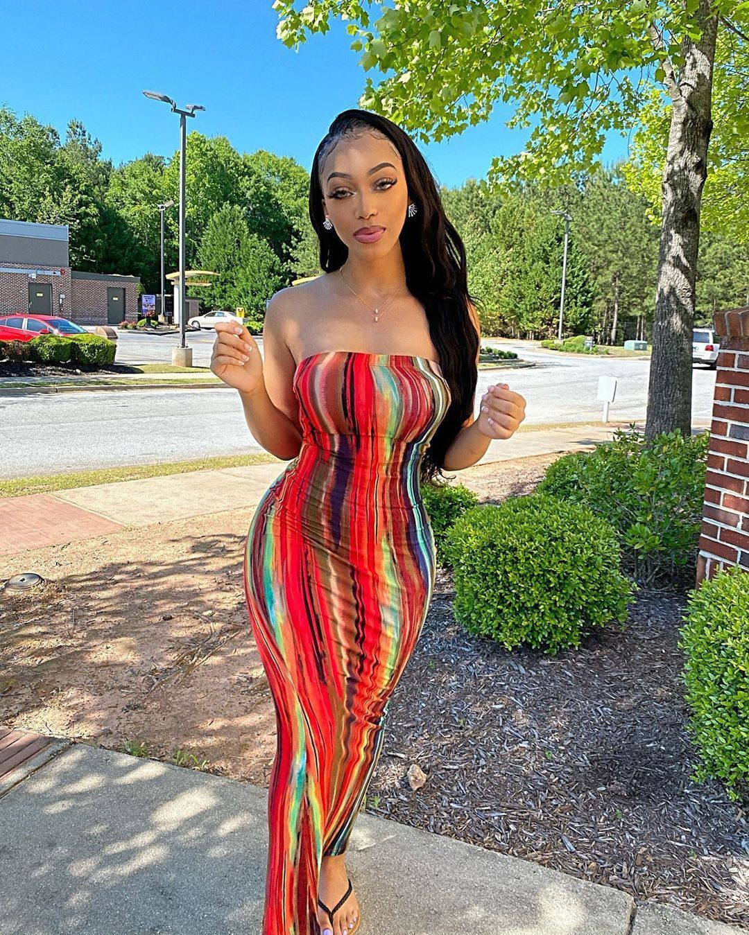 Casual Dresses Womens SpringSummer Colorful Tie Dye Off Shoulder Wrap Dress Sexy Slim Holiday Beachdress Maxi Bodycon Dresses Femme Robe 230515, Q6
Casual Dresses Womens SpringSummer Colorful Tie Dye Off Shoulder Wrap Dress Sexy Slim Holiday Beachdress Maxi Bodycon Dresses Femme Robe 230515, Q6