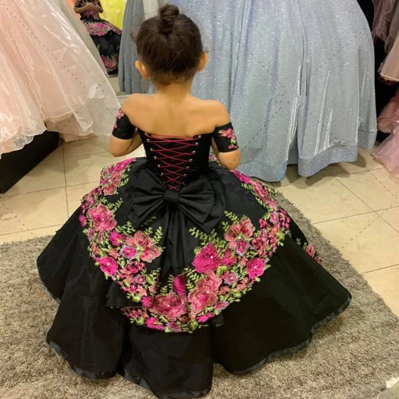 Mini Quinceanera Dresses Black Mexico Charro off shoulder Black Floral Flower Girls Dress Lace-up Girls Princess Occasion Gown