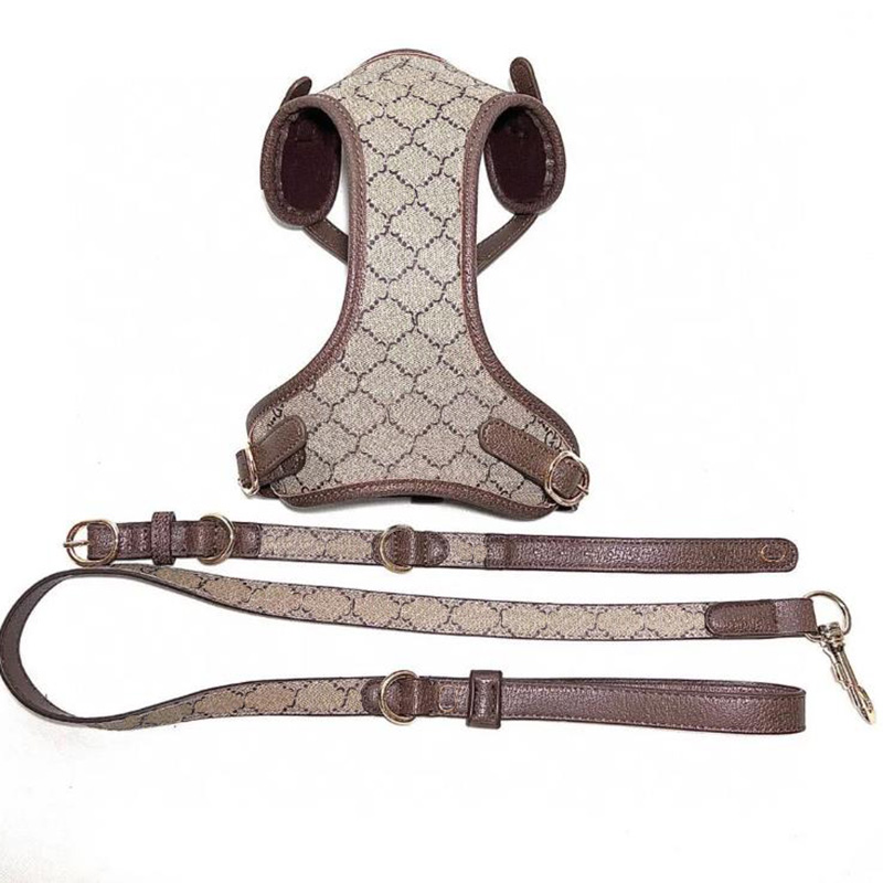 Dog Accessories Designer dog collar Traction Rope pets supplies Dog Walking Cat Chain Brand Sturdy Vest Chest Strap Traction Sleeve
Dog Accessories Designer dog collar Traction Rope pets supplies Dog Walking Cat Chain Brand Sturdy Vest Chest Strap Traction Sleeve