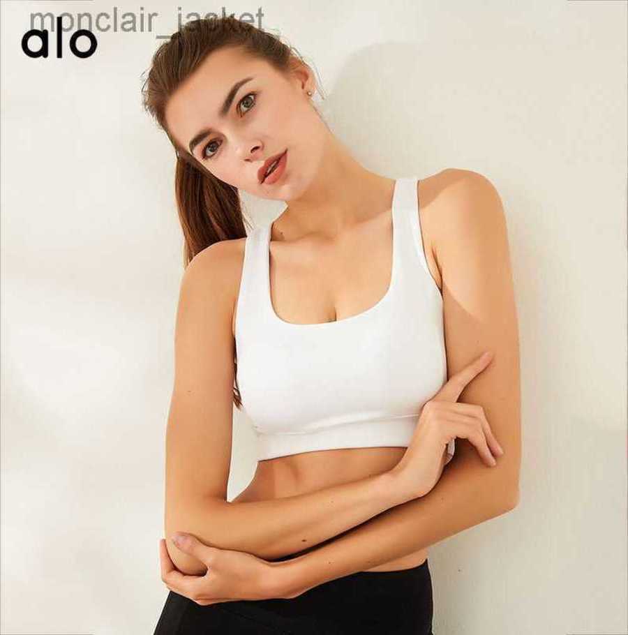 Desginer Yoga Tops Women' Sports Bra with Chest Cushion Bra Sexy Back Cross Running Fitness Top 23SSA, White
Desginer Yoga Tops Women' Sports Bra with Chest Cushion Bra Sexy Back Cross Running Fitness Top 23SSA, White