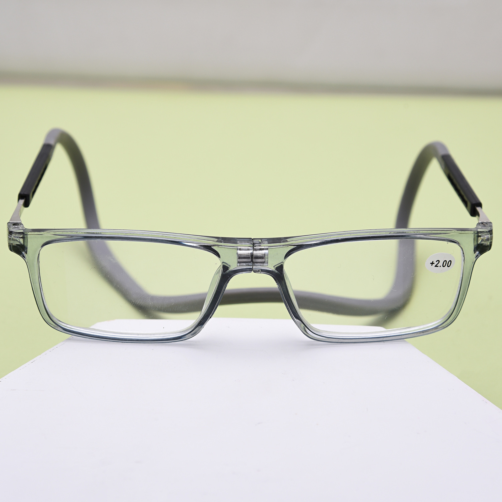 Reading Glasses Fashion Juggle Reading Glasses Magnet Folding Convenient Ultra-light Hyperopia Glasses for The Elderly Men Women fatigue 230516
