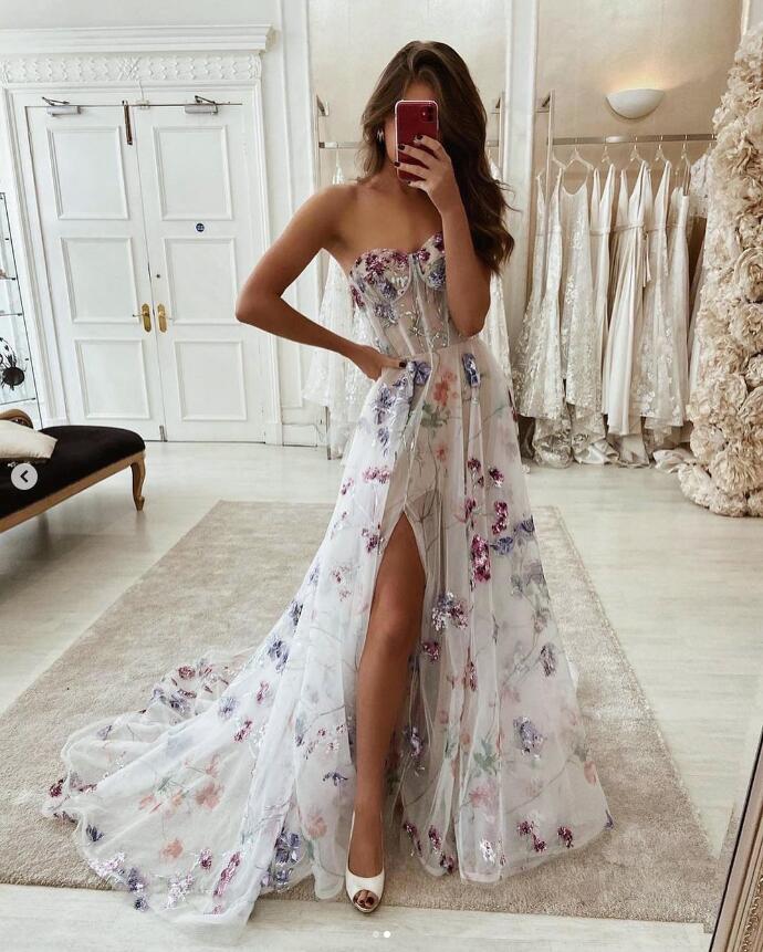 Print Flower bohemian Wedding Dresses Sweetheart fairy beach Bridal Gowns For Bride Robe De Mariee Beach Sweep Train