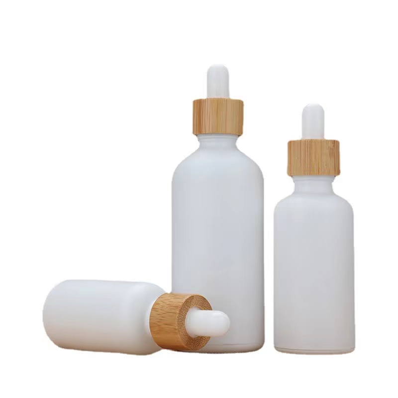 White Porcelain Glass Essential Oil Bottles Skin Care Serum Dropper Bottle with Bamboo Pipette 10ml 15ml 20ml 30ml 50ml 100ml