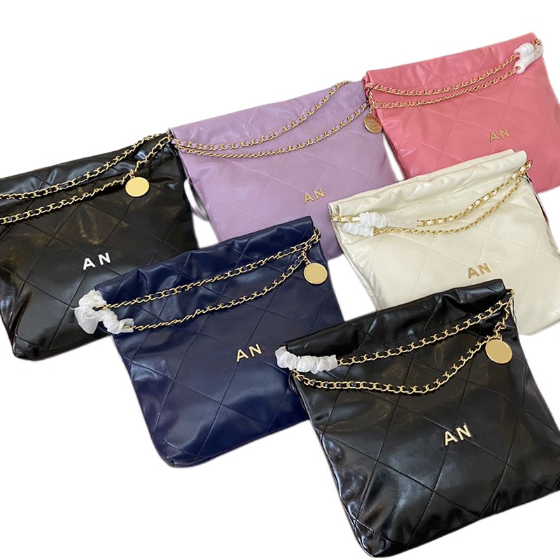 Luxurys Designer Multicolors Bag Classic Clutch Flat Tote Bag Gold Chain Womens Wallet Lambskin Handbags Designers Lady Shopping Bag Travel Crossbody Size 28X29cm, 7#34x32cm
Luxurys Designer Multicolors Bag Classic Clutch Flat Tote Bag Gold Chain Womens Wallet Lambskin Handbags Designers Lady Shopping Bag Travel Crossbody Size 28X29cm, 7#34x32cm
