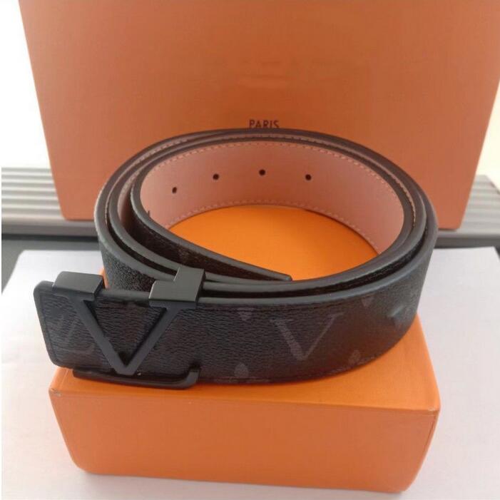 2023 mens belt pyramide designer cintura reversible belts 38mm initials lou ceinture vuittton homme steeln, High quality belt
2023 mens belt pyramide designer cintura reversible belts 38mm initials lou ceinture vuittton homme steeln, High quality belt