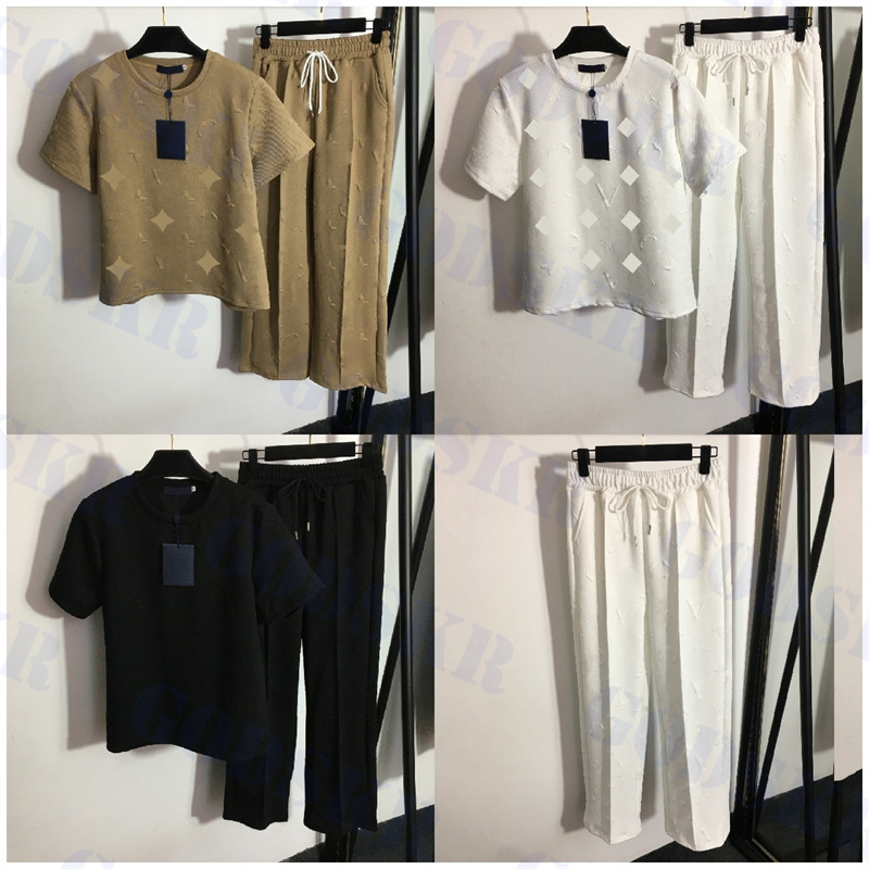Womens Jacquard T Shirt Casual Pants Two Piece Embossed Short Sleeved Tops Fashion Loose Trousers Ladies Tracksuit, Pls contact me real pic
Womens Jacquard T Shirt Casual Pants Two Piece Embossed Short Sleeved Tops Fashion Loose Trousers Ladies Tracksuit, Pls contact me real pic
