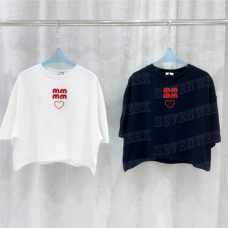 Embroidered Letter Cropped T Shirt Top Women Tees Summer Loose Tanks Tops Sports Tshirt, Black
Embroidered Letter Cropped T Shirt Top Women Tees Summer Loose Tanks Tops Sports Tshirt, Black