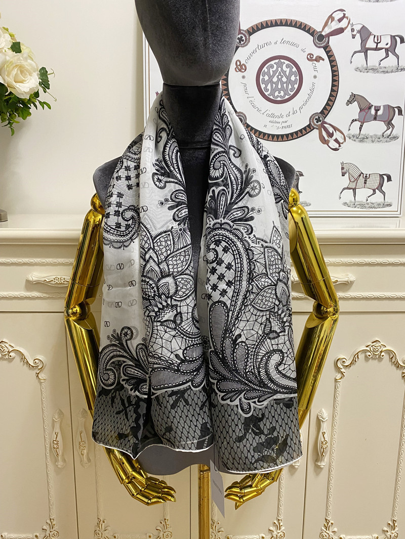 women's square scarf scarves shawl 100% silk material white pint letters lace pattern size 130cm - 130cm
women's square scarf scarves shawl 100% silk material white pint letters lace pattern size 130cm - 130cm