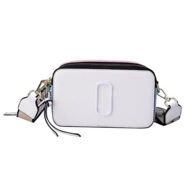 Designer Fashion bag Ladie Handbag Famous totes Snapshot Camera Small Crossbody purse Women Shoulder Bags Messenger cross body AAA, Pink
Designer Fashion bag Ladie Handbag Famous totes Snapshot Camera Small Crossbody purse Women Shoulder Bags Messenger cross body AAA, Pink