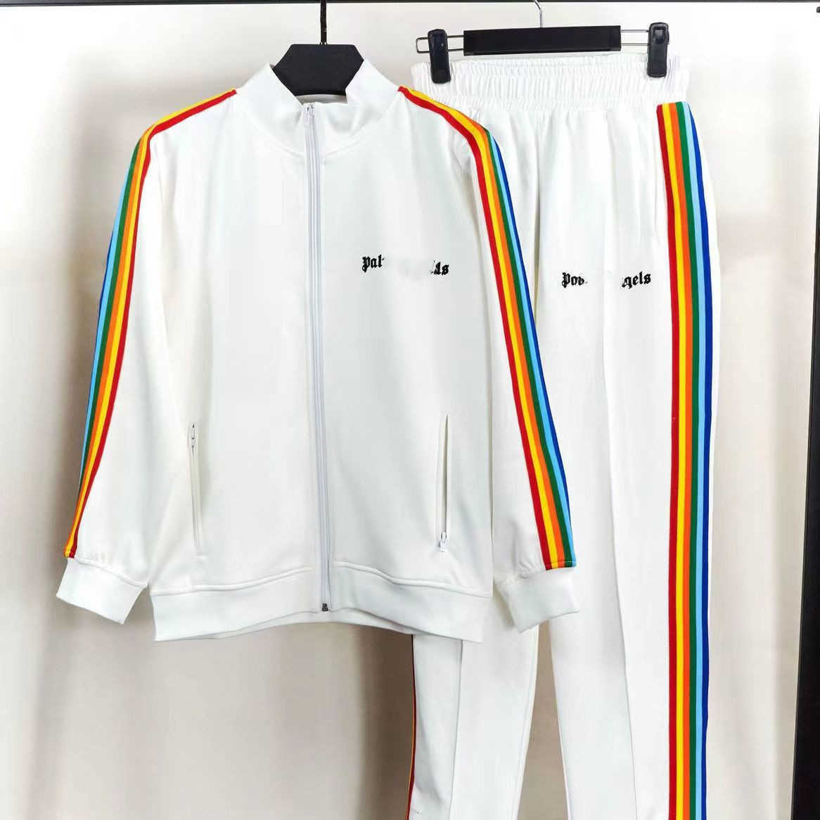 Mens Womens Tracksuits Sweatshirts Suits Men angels angles Sports Loose Coats Track Sweat Suit Coats Man Designers Jackets Hoodies Pants Sportswear Palm 2023s8, Gray
Mens Womens Tracksuits Sweatshirts Suits Men angels angles Sports Loose Coats Track Sweat Suit Coats Man Designers Jackets Hoodies Pants Sportswear Palm 2023s8, Gray