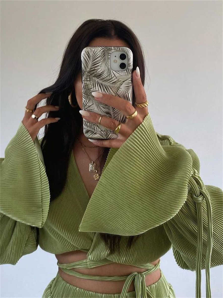 Designer Women's 2-piece Set Of Green Pleated Pants Solid Color Lavender Sleeves Bandage Cut Y Wide Legs Casual Pants Set