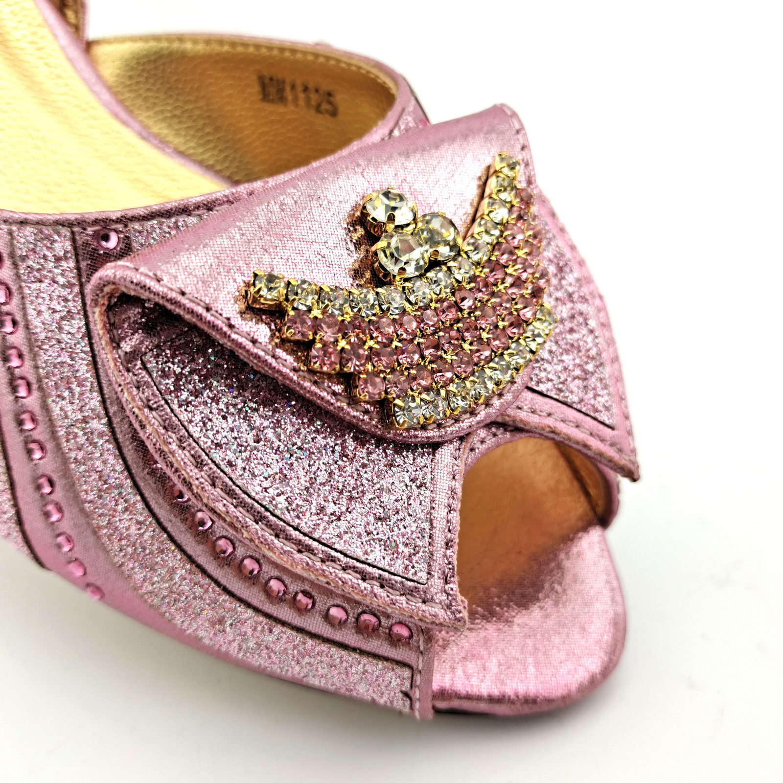 Dress Shoes QSGFC Sepatu Wanita Cocok Keluaran Baru untuk dan Set Tas Sandal Elegan Hak Rendah Pernikahan Kerajaan Dalam Warna Anggur 230516