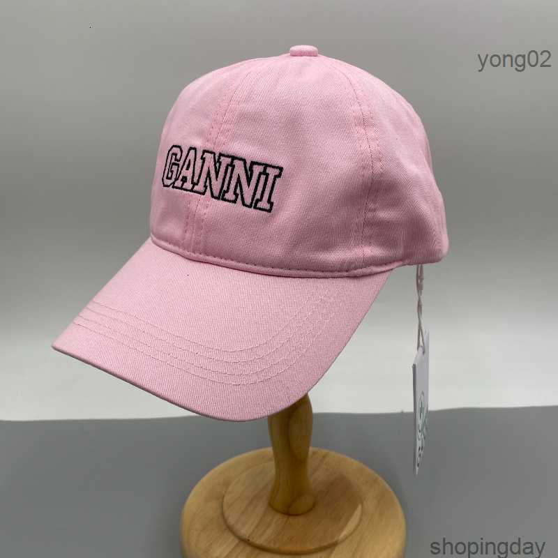 Ball Caps Ganni Adjustable Couple Embroidery Alphabet Washed Cotton Baseball Multi Color Spring and Summer Sun Visor Duck 2303021AMR, Red
Ball Caps Ganni Adjustable Couple Embroidery Alphabet Washed Cotton Baseball Multi Color Spring and Summer Sun Visor Duck 2303021AMR, Red