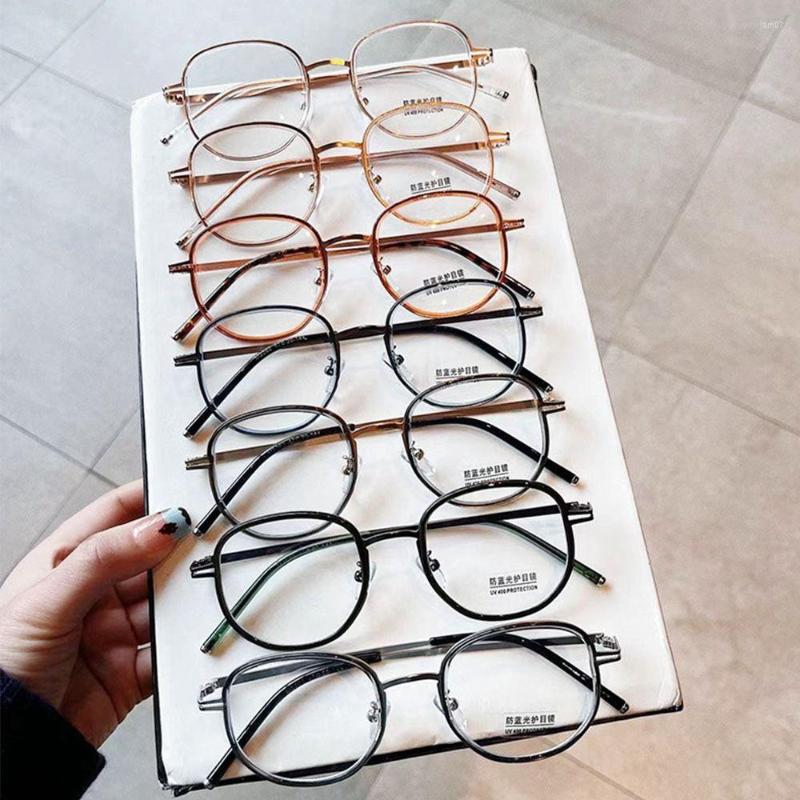 Sunglasses Fashion Portable Office Eye Protection Computer Goggles Ultra Light Frame Anti-Blue Glasses Oversized Eyeglasses
Sunglasses Fashion Portable Office Eye Protection Computer Goggles Ultra Light Frame Anti-Blue Glasses Oversized Eyeglasses