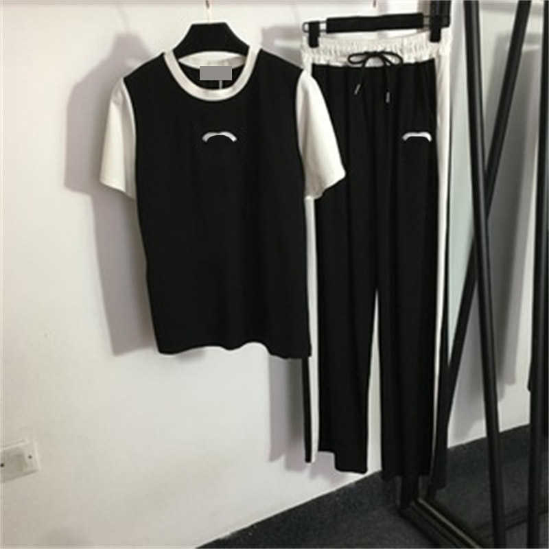 Womens Two Piece Pants Casual Sets Logo Embroidered Colour Blocked Short Sleeve Tshirt Elasticated Waist Wide Leg Pants Designer Tracksuits For Women
Womens Two Piece Pants Casual Sets Logo Embroidered Colour Blocked Short Sleeve Tshirt Elasticated Waist Wide Leg Pants Designer Tracksuits For Women