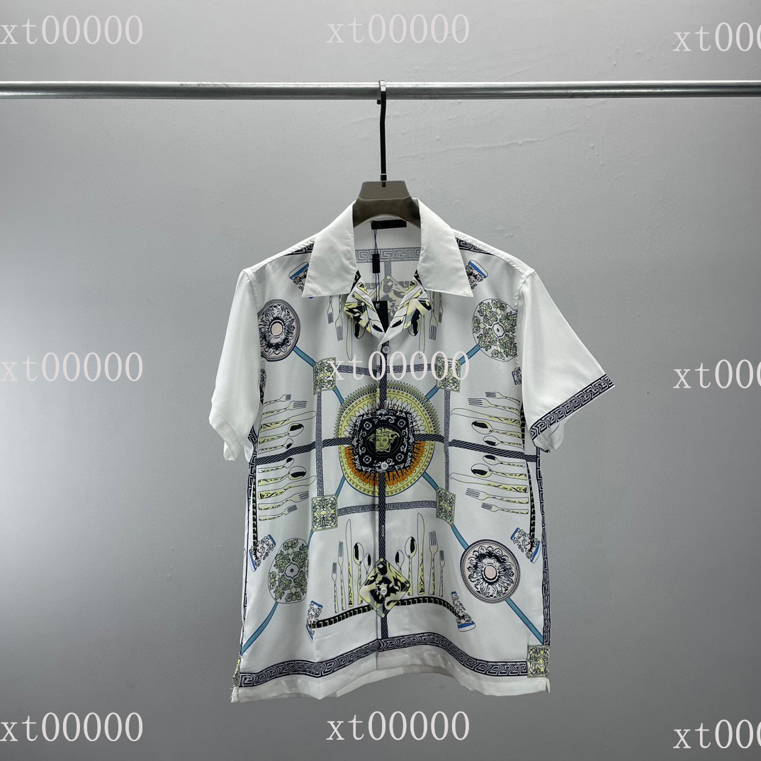 23SS Designer Letter Printed T Shirts Tee Sweatshirt Fashion High Street Short Sleeves Summer Casual T-Shirt Breathable Men Women Crew Neck Tees Dresses for Wo 23-683, Customize
23SS Designer Letter Printed T Shirts Tee Sweatshirt Fashion High Street Short Sleeves Summer Casual T-Shirt Breathable Men Women Crew Neck Tees Dresses for Wo 23-683, Customize