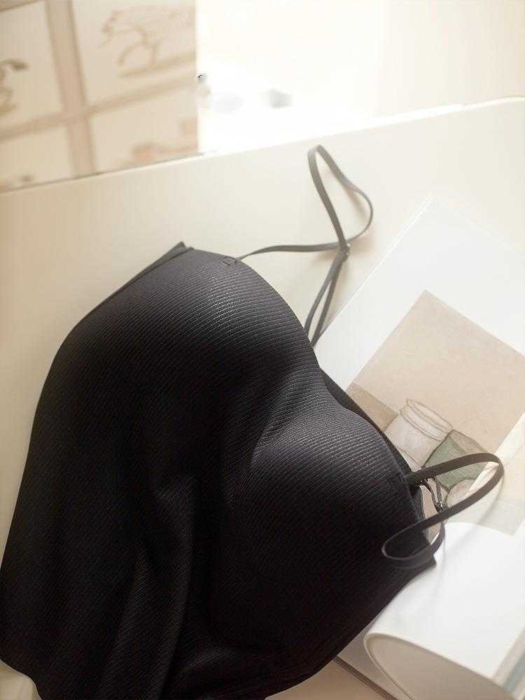 Strap Integrated Chest Cushion Tank for Women's Thin Summer Outwear with a Bra and Underlay Short