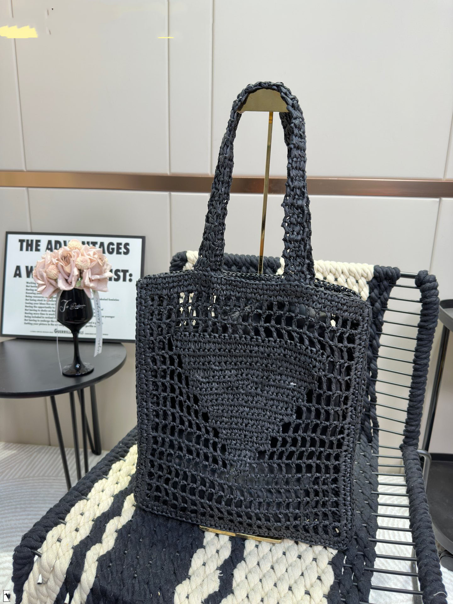 23 Bead Straw Net Bag Totes Women Handbags Beach Purse Shopping Travel Bags Large Capacity Top-Level Lafite Grass Woven Hollow Out Basket Purses Letters Handbag
23 Bead Straw Net Bag Totes Women Handbags Beach Purse Shopping Travel Bags Large Capacity Top-Level Lafite Grass Woven Hollow Out Basket Purses Letters Handbag