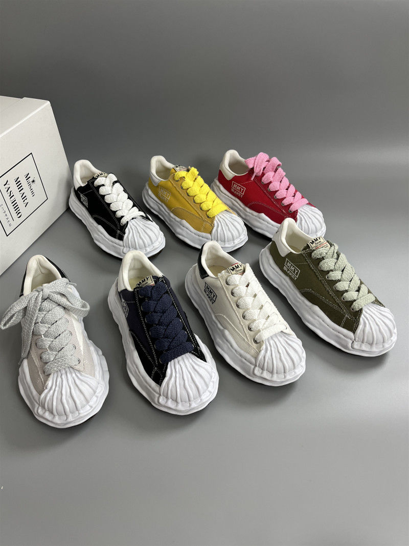 Luxury MMY platform canvas shoes Mihara Yasuhiro dissolved shell shoes men's shoes sneakers lace-up men's casual shoes women's shoes., Purplish red
Luxury MMY platform canvas shoes Mihara Yasuhiro dissolved shell shoes men's shoes sneakers lace-up men's casual shoes women's shoes., Purplish red