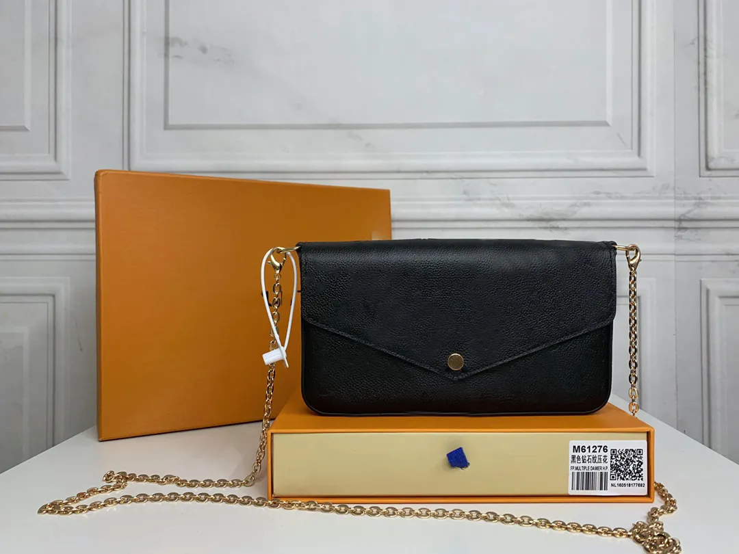 5A quality women fashion designers bags Clutch bag luxury favorite 3 piece shoulder bag Crossbody Purse leather Embossed Messenger Clutch chain Purses Wallets, Embossed rose red
5A quality women fashion designers bags Clutch bag luxury favorite 3 piece shoulder bag Crossbody Purse leather Embossed Messenger Clutch chain Purses Wallets, Embossed rose red