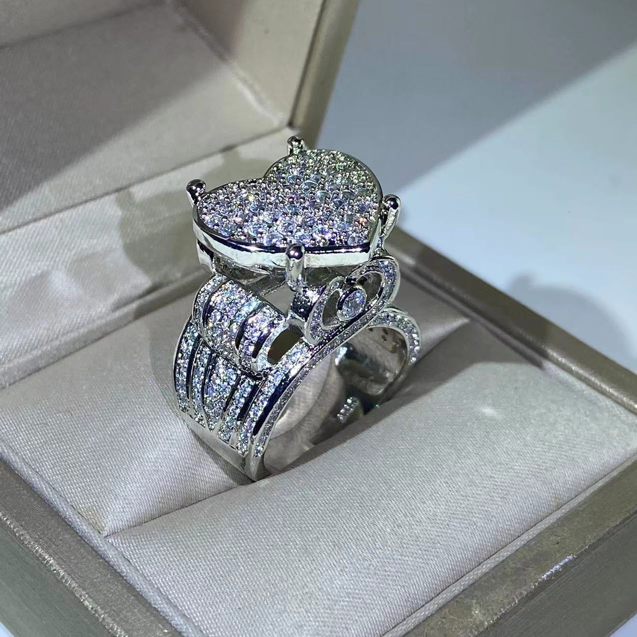 Wedding Rings 925 Silver Exquisite Big Heart 5A CZ Micro Pave Cubic Zirconia Fully Iced Out Bling Hip Hop Punk Men Women Jewelry 230517