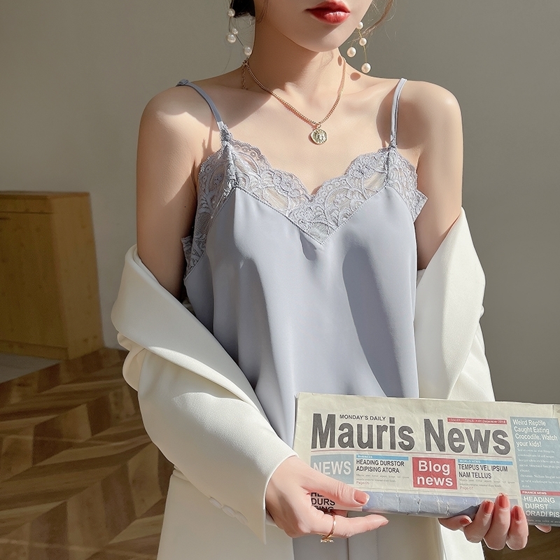 Camisoles Tanks Women's Satin Lace V Neck Camisole Top Lady Office Wear Basic Camis Sexy Sleeveless Solid Color Tank Top 230518