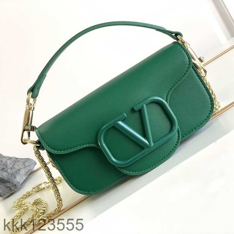 Handbags Classic Valentionss Classic Check bags Women Ladies Versatile Enamel Designer V-Buckle Chain Handheld Bag Fashionable Underarm Small Square Bag Women TFA, Red large size with a length of 27cm
Handbags Classic Valentionss Classic Check bags Women Ladies Versatile Enamel Designer V-Buckle Chain Handheld Bag Fashionable Underarm Small Square Bag Women TFA, Red large size with a length of 27cm
