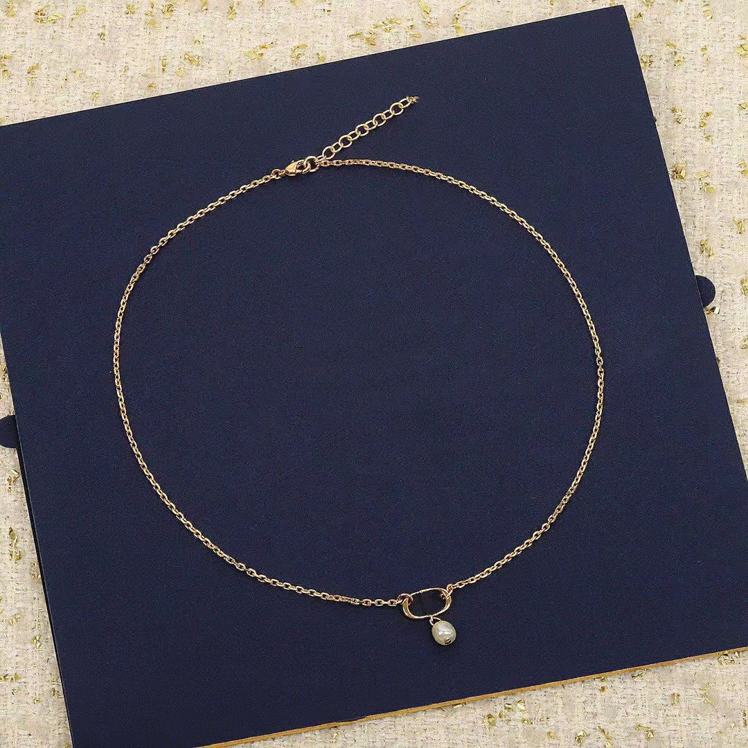 High quality pearl necklace designer for women New Fashion necklace Love necklace For Woman Brand Simple Letters Diamond Lady-D4
High quality pearl necklace designer for women New Fashion necklace Love necklace For Woman Brand Simple Letters Diamond Lady-D4