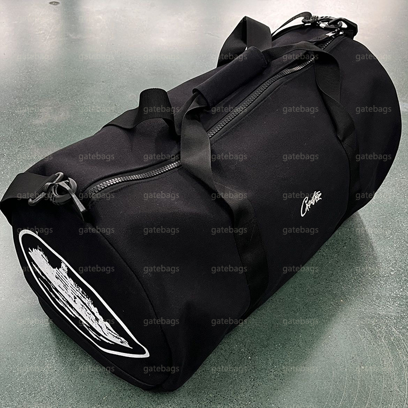 High quality Duffel Bags Alcatraz corteiz Travel bag Black backpack UK niche ins men women fitness pu crossbody bag Handbags Large Capacity Holdall Carry On Luggages
High quality Duffel Bags Alcatraz corteiz Travel bag Black backpack UK niche ins men women fitness pu crossbody bag Handbags Large Capacity Holdall Carry On Luggages