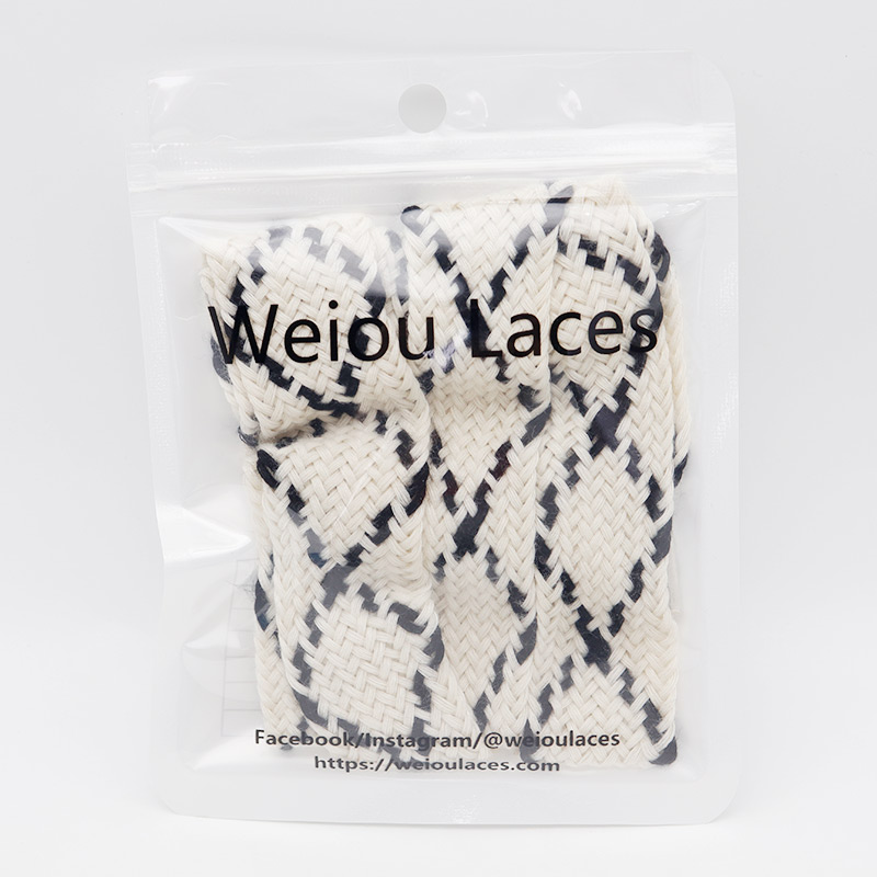 Two-tone Striped Single Layer Polyester Cotton Laces 2cm Wide Casual Laces Women High Quality Laces Custom Shoelacesum No Minim