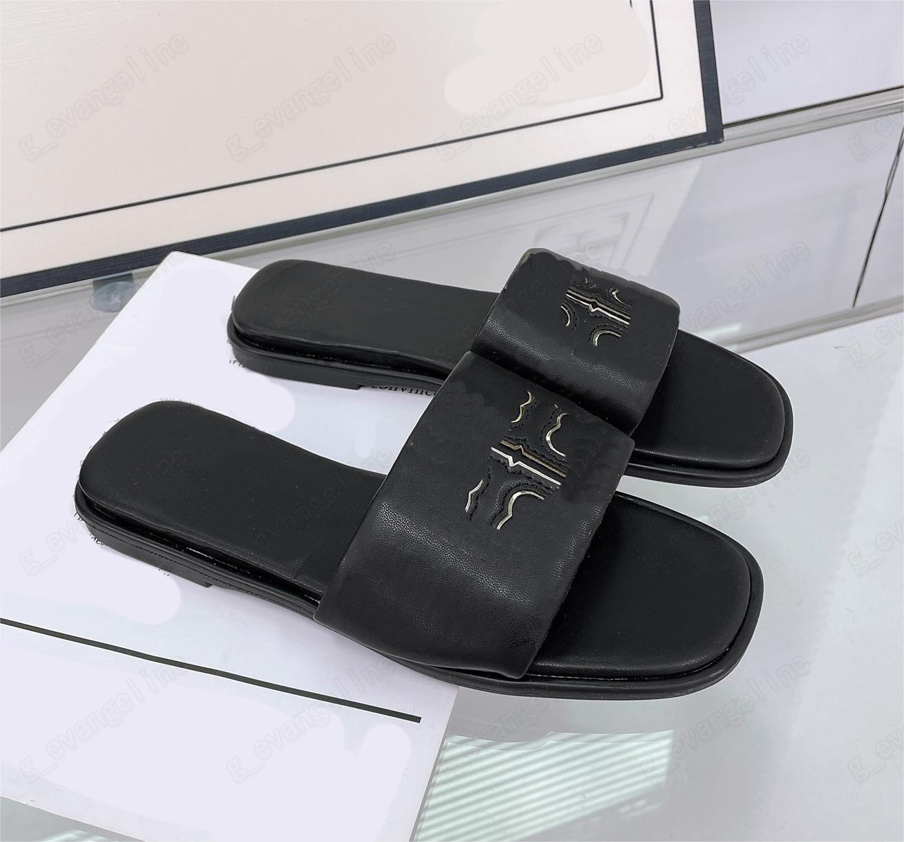 Luxury Women Slippers Buckle Design Slides Casual Women Flat Sandals External Wear Summer Sandy Beach, Yellow
Luxury Women Slippers Buckle Design Slides Casual Women Flat Sandals External Wear Summer Sandy Beach, Yellow