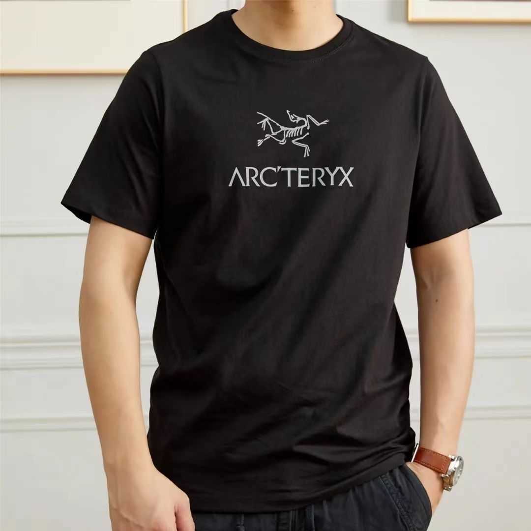 Designer Fashion Clothing ARC TERYXES Tees Tshirt 2023 Summer New Archaeopteryx Pure Cotton Ancestral Tshirt Unisex Round Neck Short Sleeve Casual Sports Versatil, Big bird white on the chest
Designer Fashion Clothing ARC TERYXES Tees Tshirt 2023 Summer New Archaeopteryx Pure Cotton Ancestral Tshirt Unisex Round Neck Short Sleeve Casual Sports Versatil, Big bird white on the chest