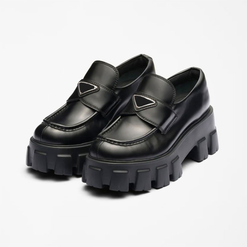 Monolith glossy leather loafers Classic metal triangle buckle decoration Women's formal shoes Gradient thick sole casual shoes 100% cowhide Luxury Designer shoes, 17 #
Monolith glossy leather loafers Classic metal triangle buckle decoration Women's formal shoes Gradient thick sole casual shoes 100% cowhide Luxury Designer shoes, 17 #